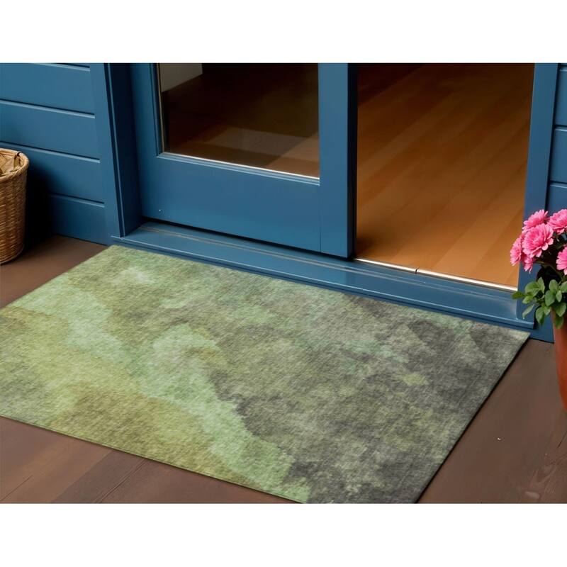 HomeRoots Abstract Transitional Rectangle Outdoor Rug - 3' x 5'