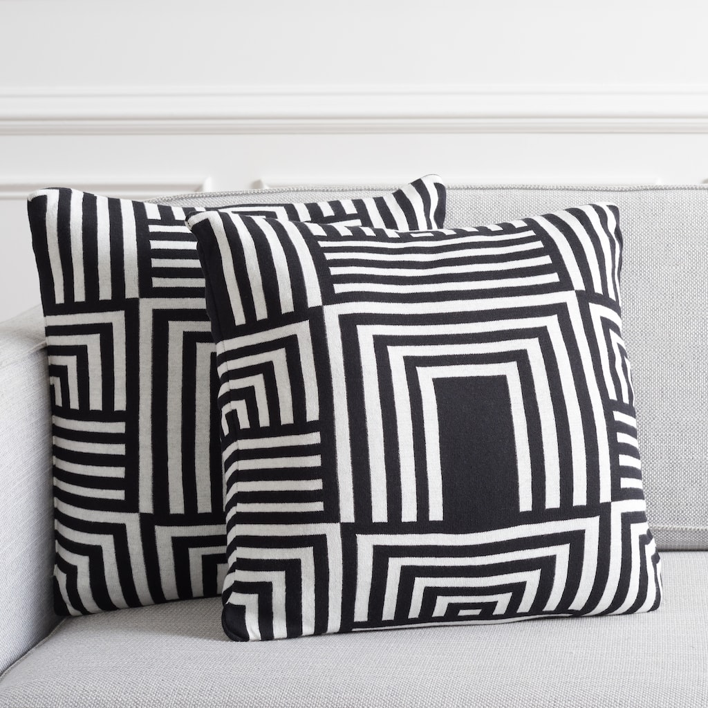 SAFAVIEH Vroni 18-inch Square Decorative Throw Accent Pillow with Insert (Set of 2)