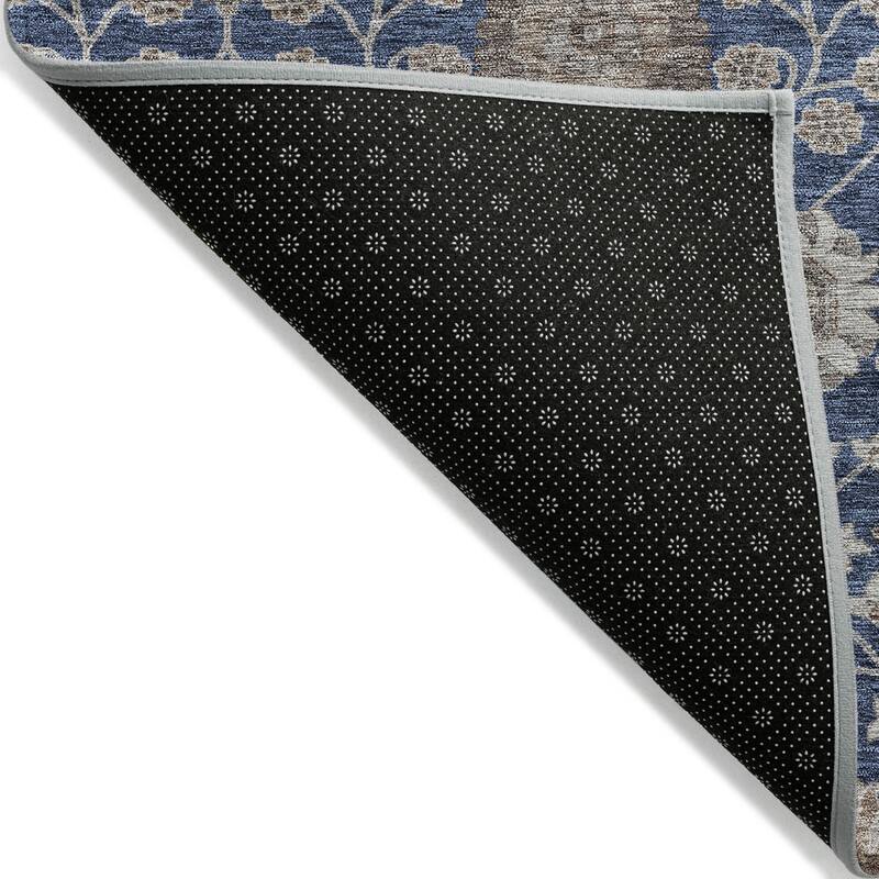 HomeRoots Floral Transitional Rectangle Outdoor Rug