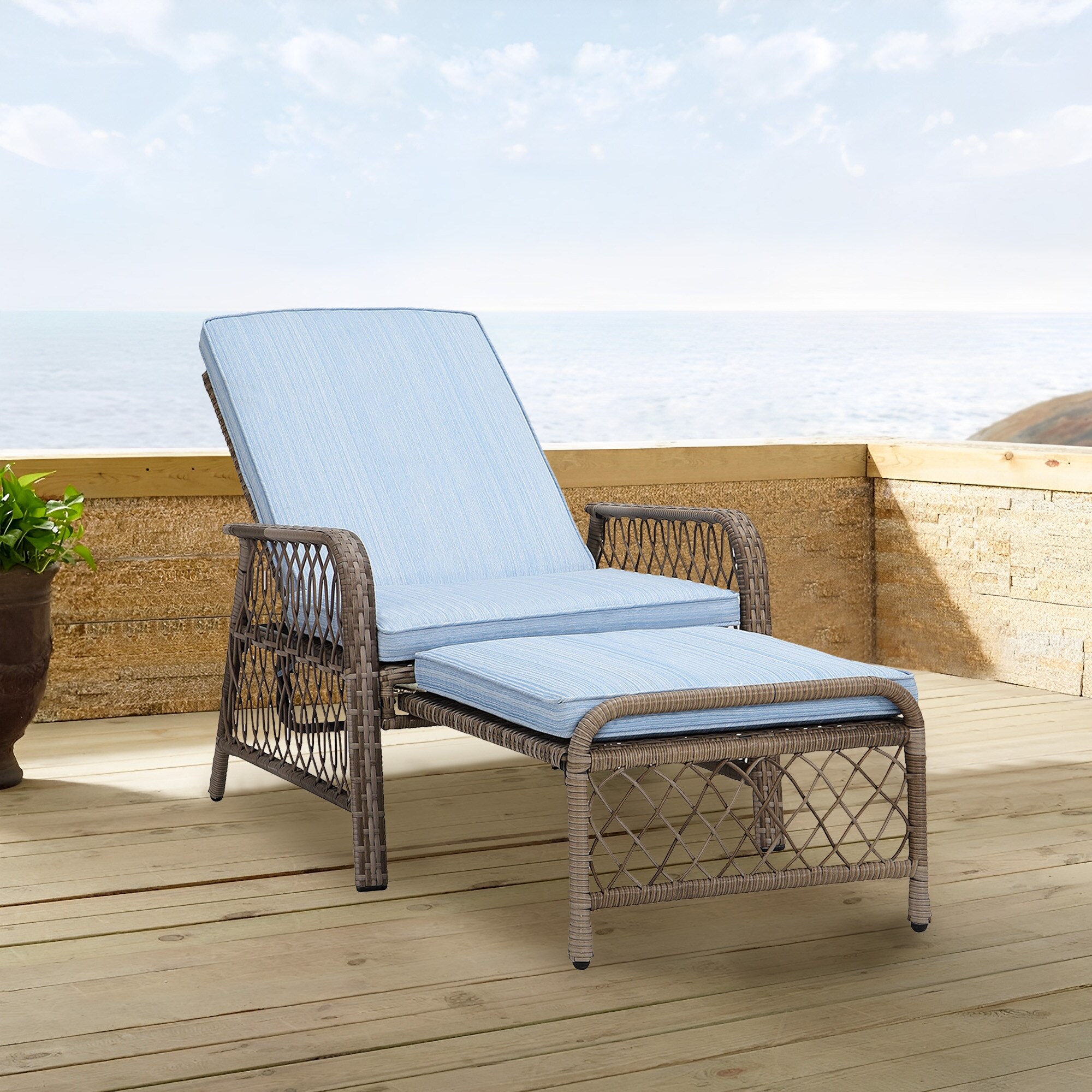 Outdoor lounge best sale chair for two