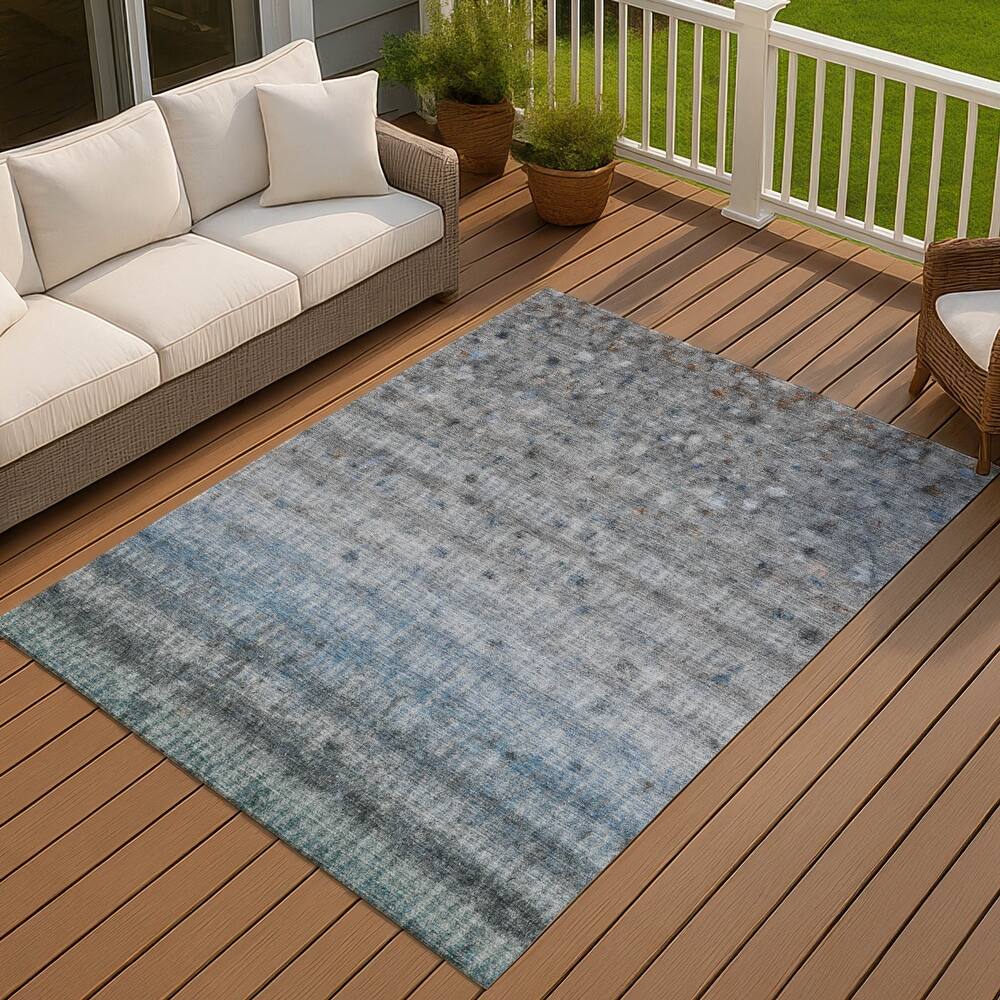 Machine Washable Indoor/ Outdoor Ombre Stripes Chantille Rug