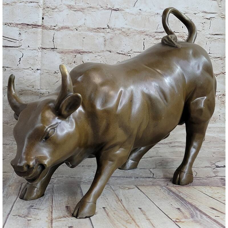 Stock Market Wall Street Bull Hot Cast Bronze Sculpture Statue Figurine Decor