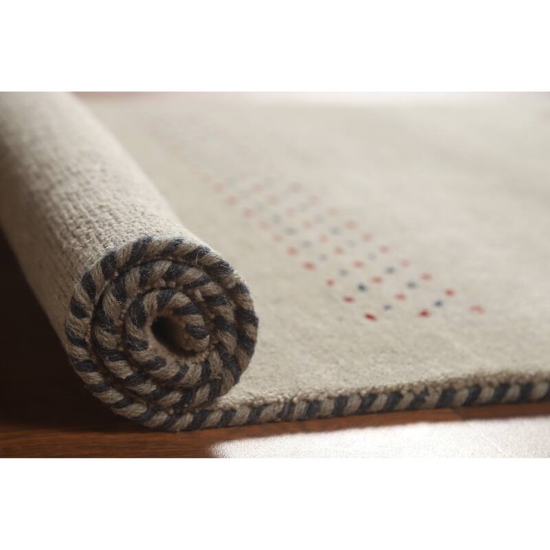 Hand Knotted Oriental 100% Wool Carpet Tribal Animal Pictorial Beige & Ivories Gabbeh Area Rug - 4' 10'' X 3' 0''