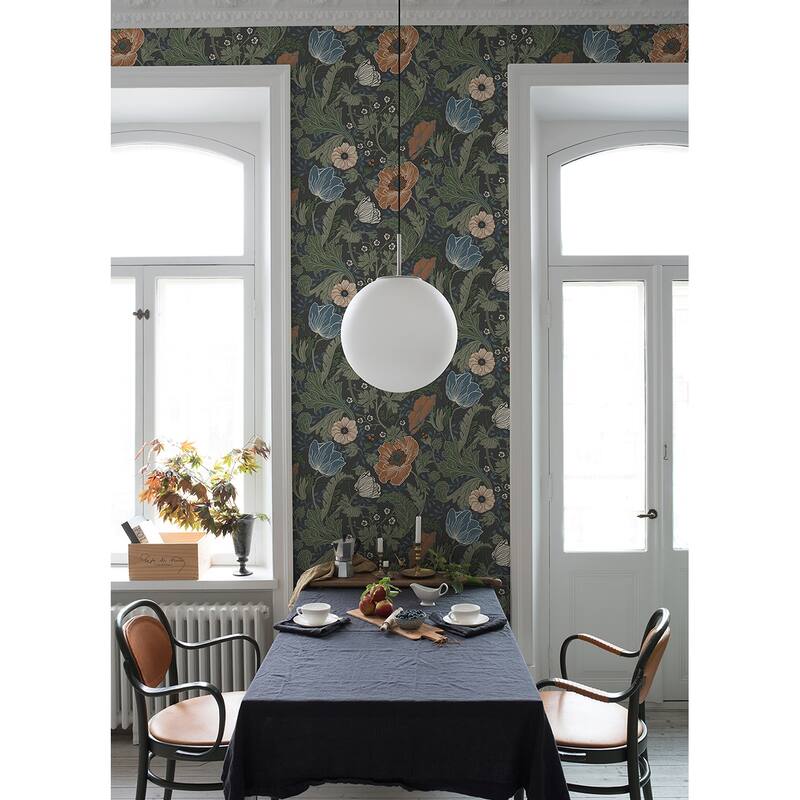 Malakoff, Anemone Light Grey Floral 33 ft L X 20.5 in W, Wallpaper.