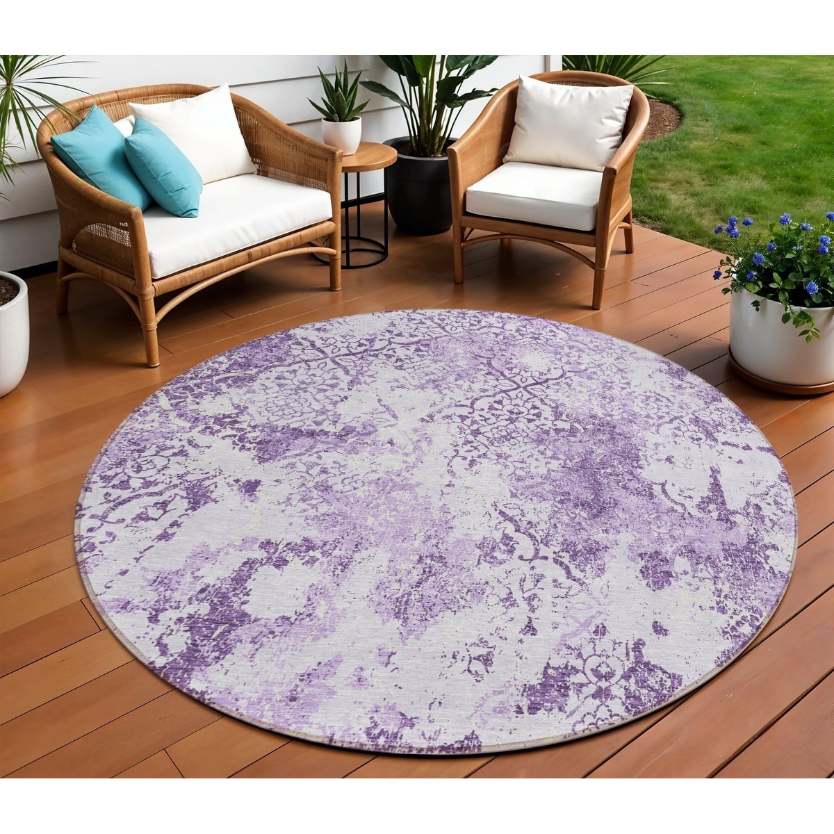 8' Lavender Purple And Lilac Round Floral Washable Indoor Outdoor Area Rug - 7' x 7' Round