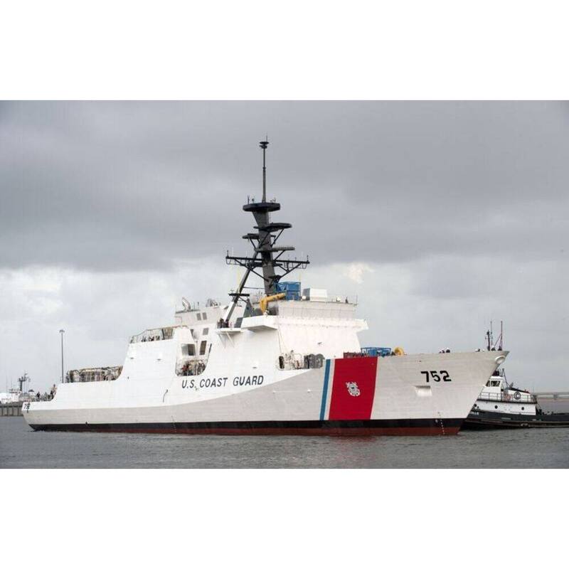 USCGC Stratton WMSL-752 36 Inches L Ship Model