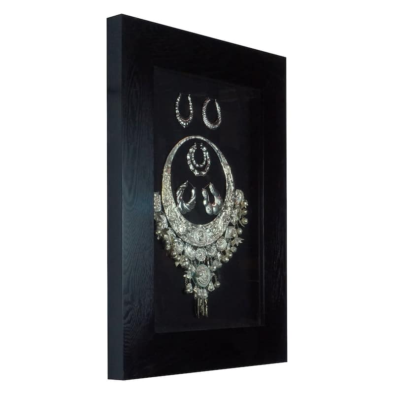 HUJI Ethnic Jewelry Set Shadow Box Wall Decor