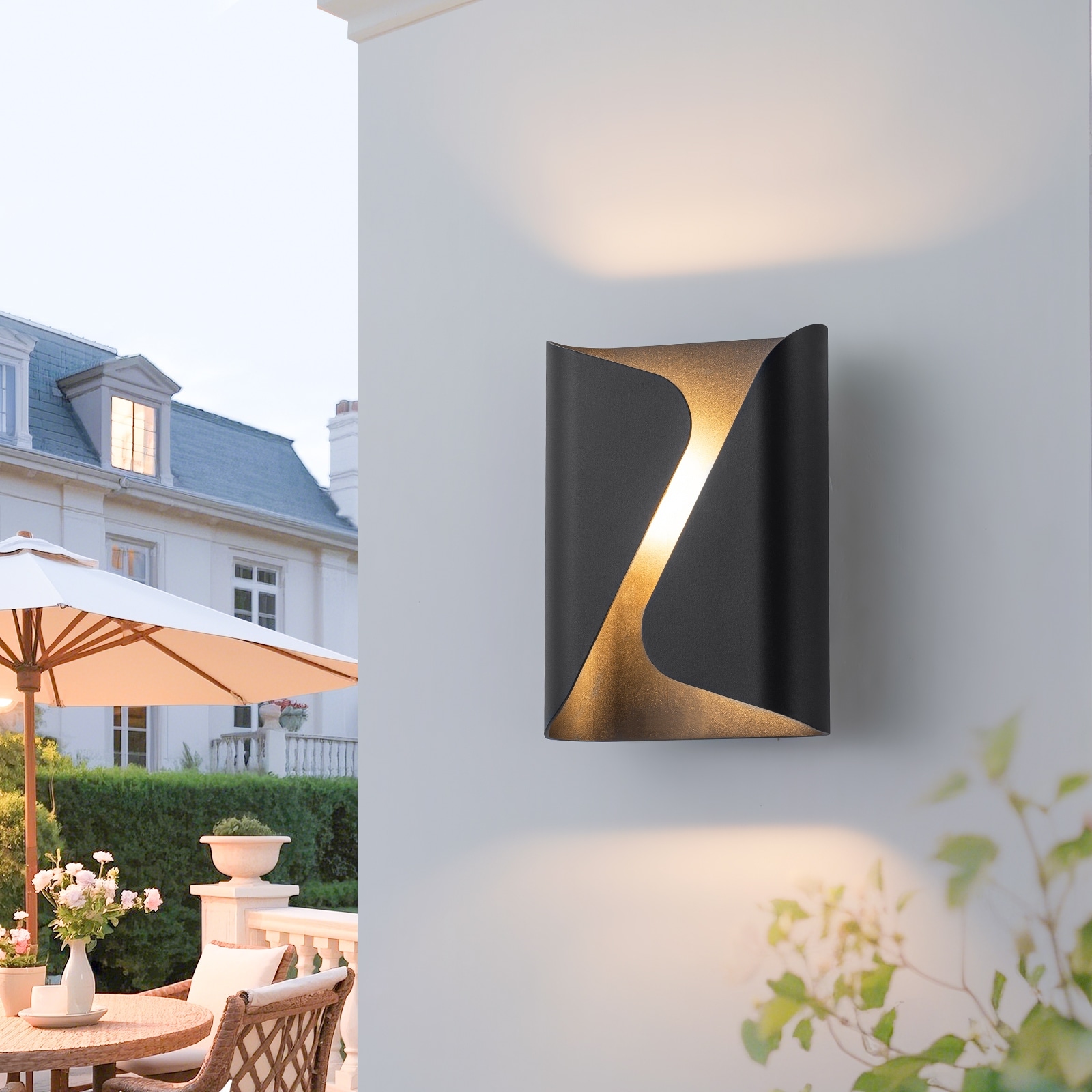 Dimmable LED Outdoor Wall Sconce IP54 Black Curved Metal Gold Interior - W6.3 x H8.66 inch