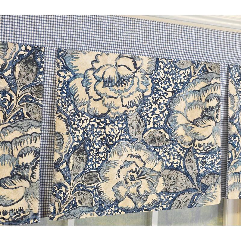 Peony Ball Pleated Valance