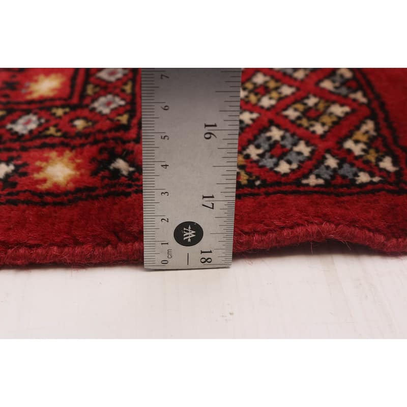 ECARPETGALLERY Hand-knotted Peshawar Bokhara Red Wool Rug - 6'9 x 10'7