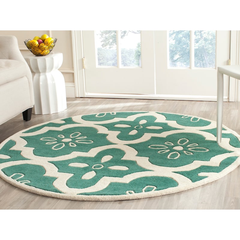 SAFAVIEH Handmade Chatham Swaantje Moroccan Wool Rug - 5' Round - Teal/Ivory