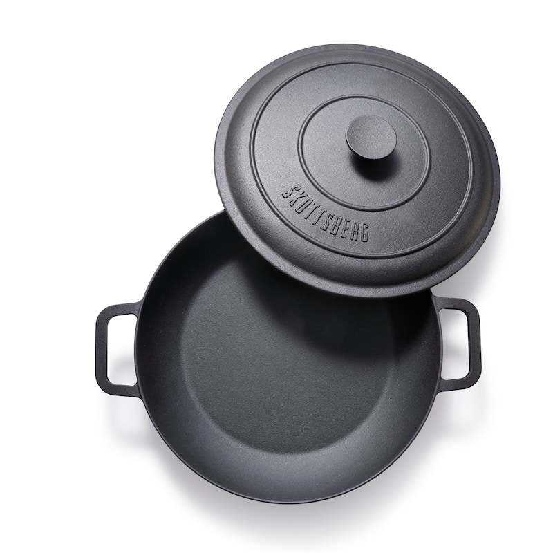Skottsberg 3 quart Cast iron Braiser