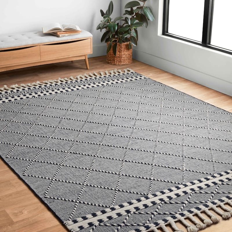 Alexander Home Isaiah Global Hand Loomed Diamond Rug - 7' 6" x 9' 6" - Navy - Rectangle