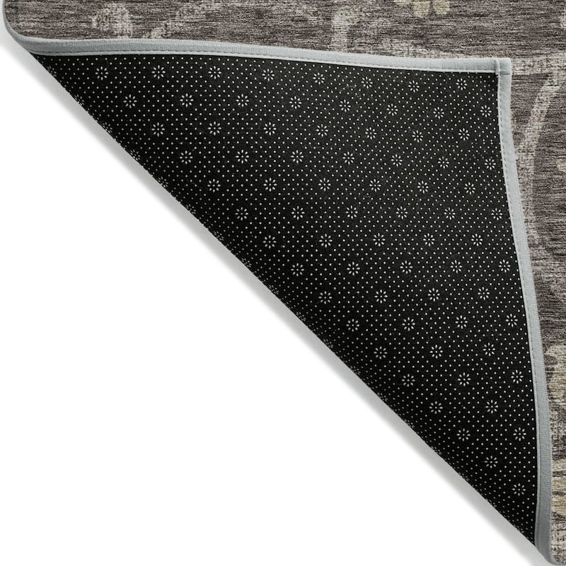 HomeRoots Floral Traditional Rectangle Outdoor Rug