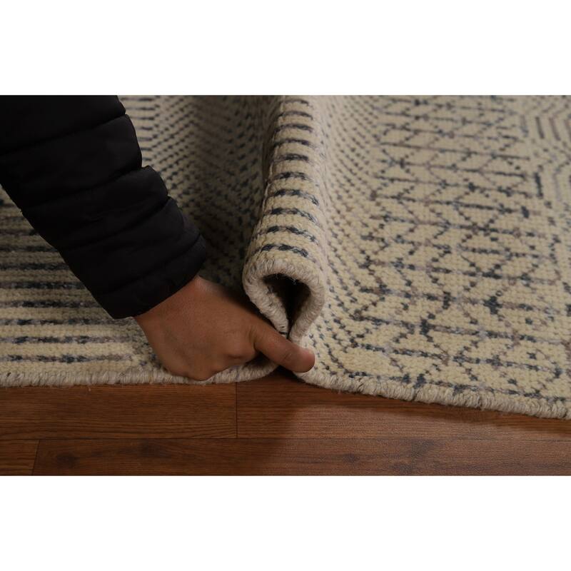 Beige Moroccan Area Rug Hand-Knotted Oriental Wool Carpet - 4'11" x 7'10"