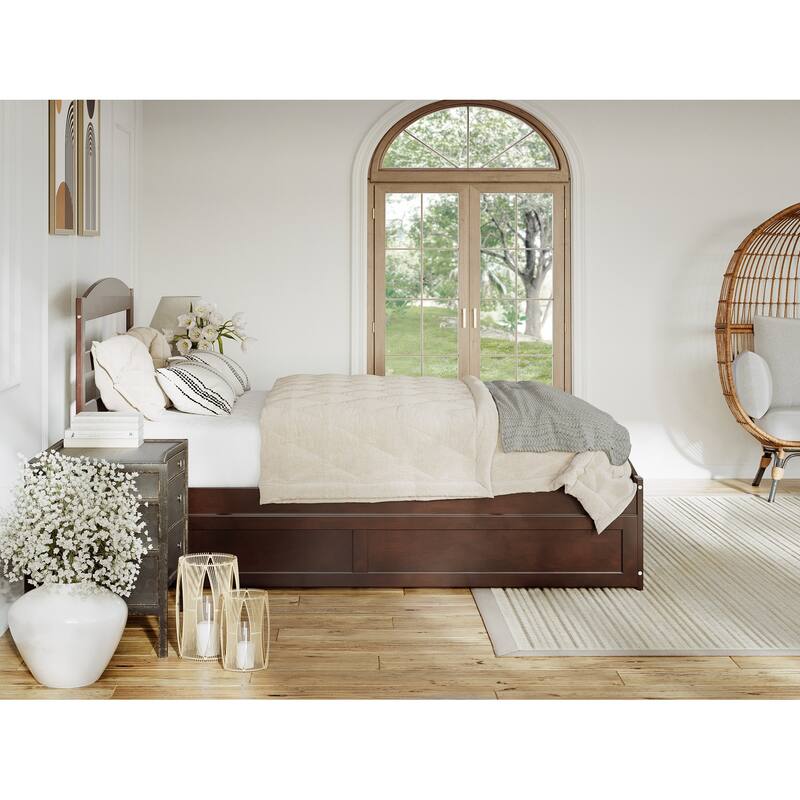 Warren Solid Wood Platform Bed with Footboard and Twin XL Trundle