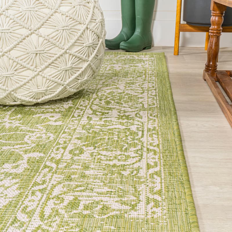 JONATHAN Y Sinjuri Bohemian Textured Weave Floral Indoor/Outdoor Area Rug