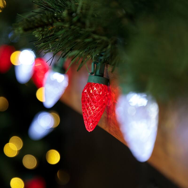 100 Red Pure White Faceted LED C9 Christmas Lights - 66 ft Green Wire