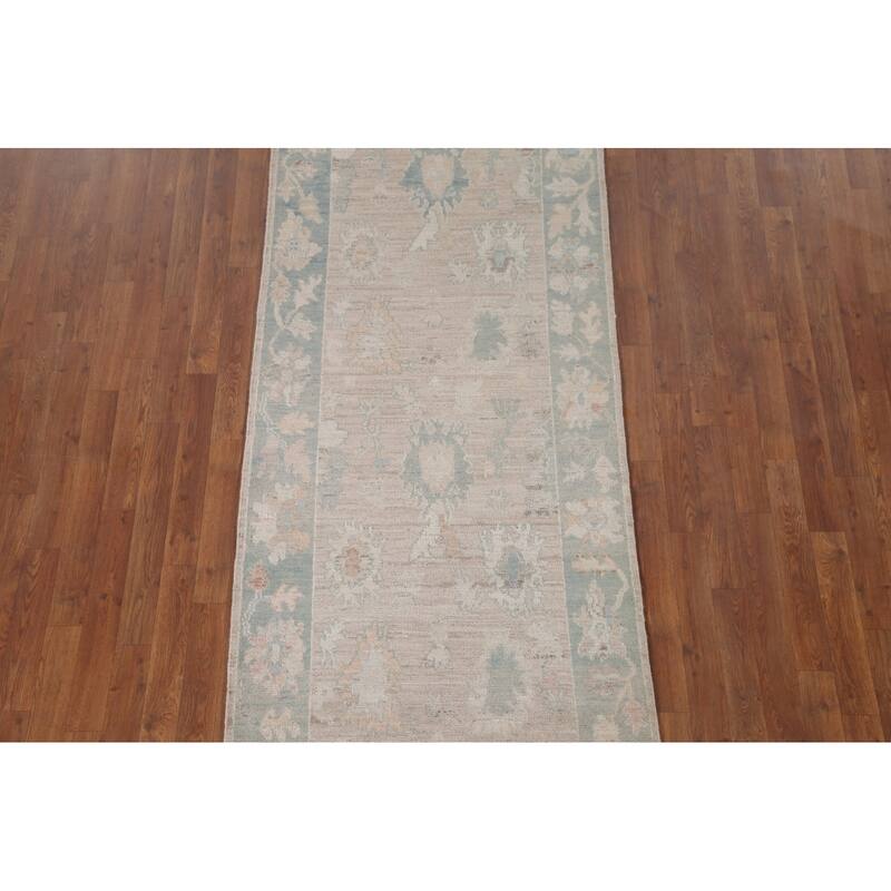 Hand Knotted Oriental 100% Wool Carpet Transitional All-Over Beige & Ivories Oushak Runner Rug - 7' 11'' X 3' 3''