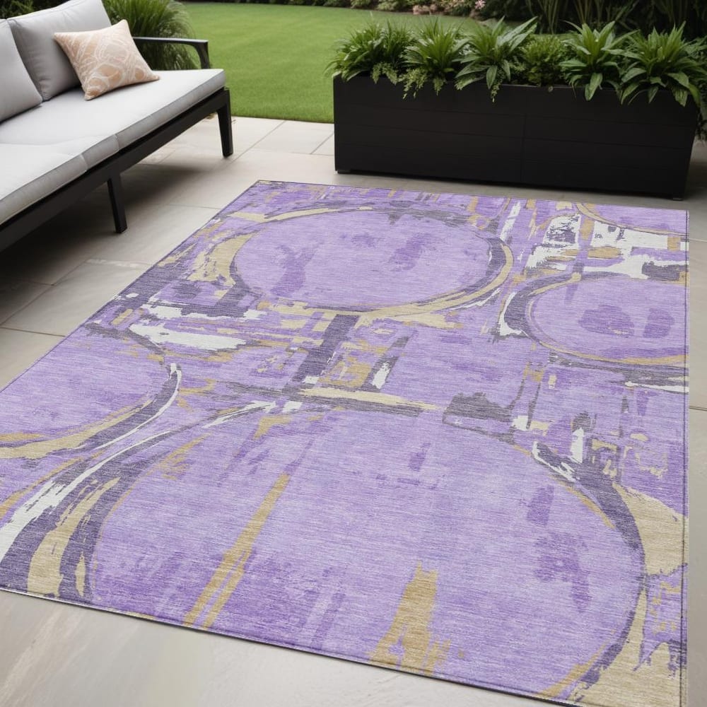 HomeRoots Geometric Transitional Rectangle Outdoor Rug