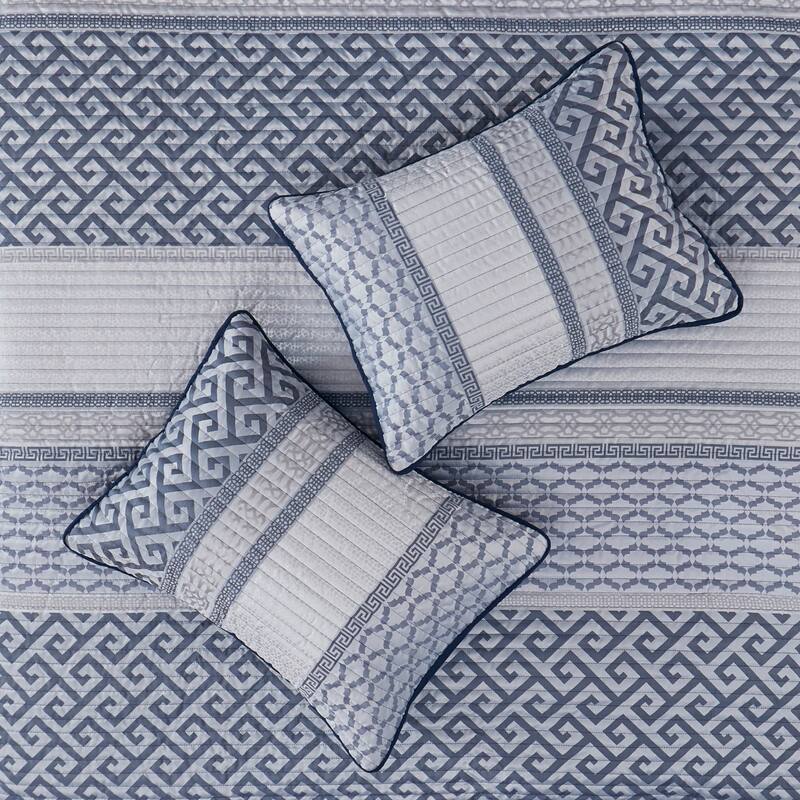 Madison Park Christian 4 Piece Jacquard Quilt Set with Throw Pillow