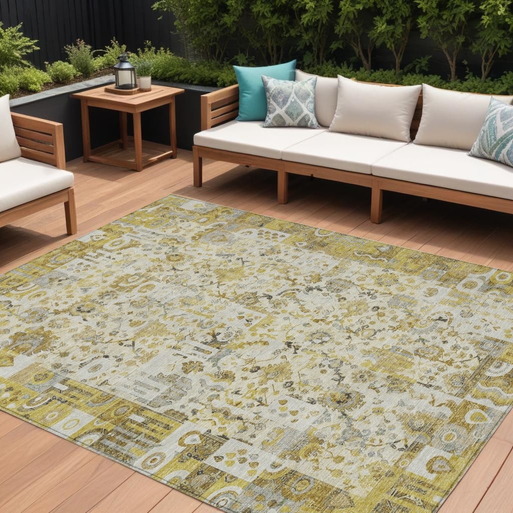 HomeRoots Patchwork Traditional Rectangle Outdoor Rug