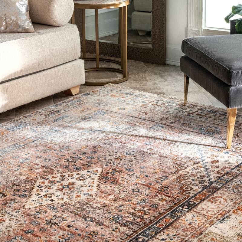 Nuloom Farley Medallion Fringe Area Rug