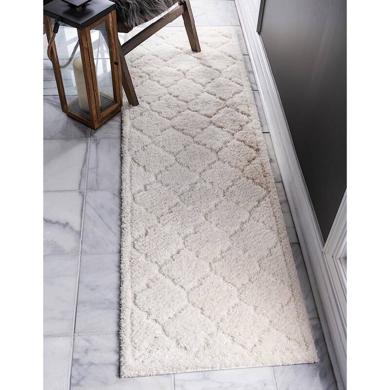 Shag Olido Collection Area Rug - 2'7"x10' - Ivory