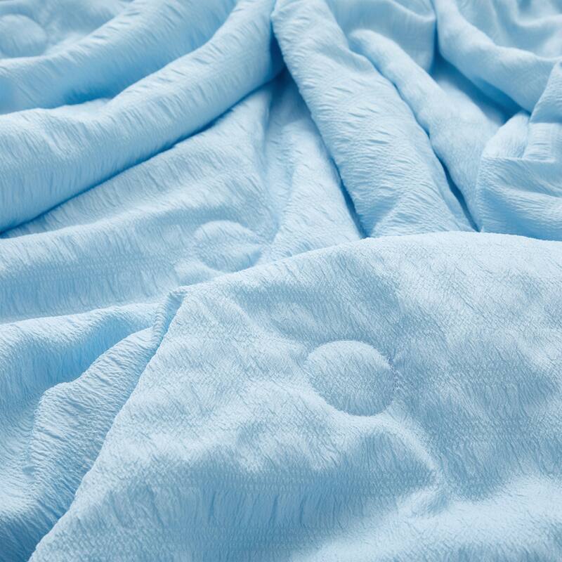 Lightweight Cooling Reversible Bed Blanket, Breathable Seersucker Comforter for Hot Sleepers