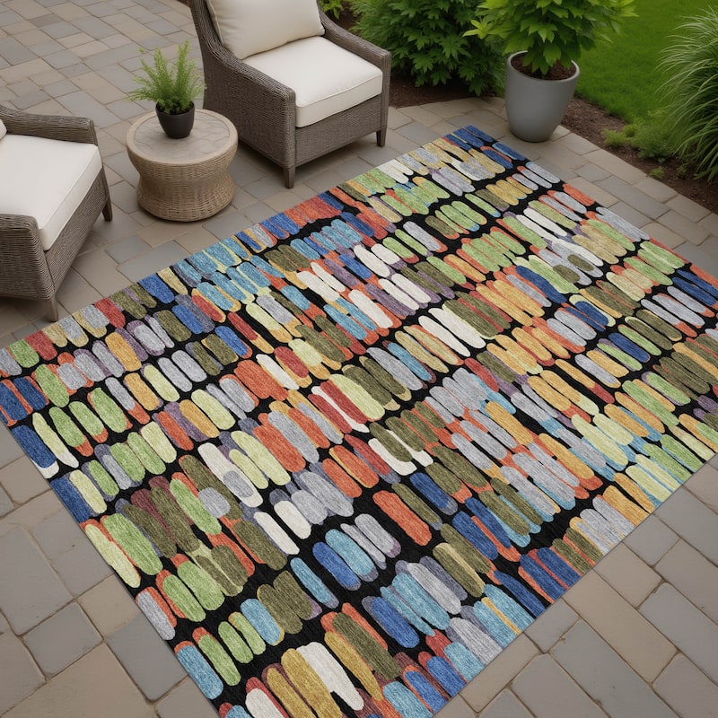 Machine Washable Indoor/ Outdoor Modern Caps Chantille Rug - Black - 8' x 10'