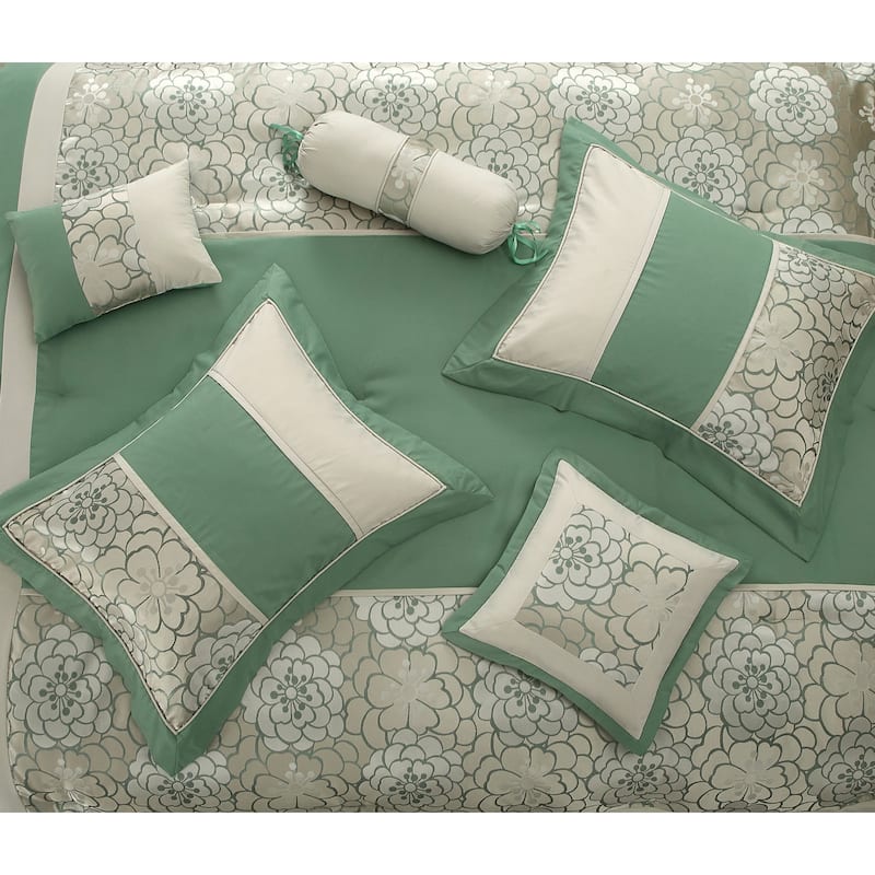 Nanshing Hermonie Floral 7-Piece Bedding Comforter Set