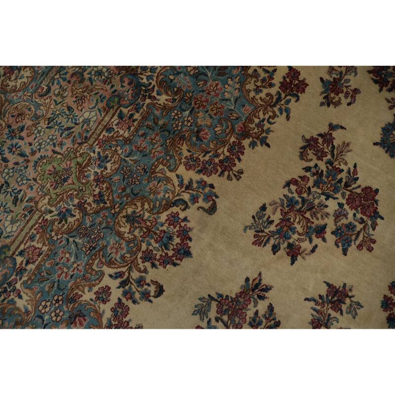 Hand Knotted Oriental 100% Wool Carpet Traditional Floral Beige & Ivories Kerman Area Rug - 20' 2'' X 11' 7''