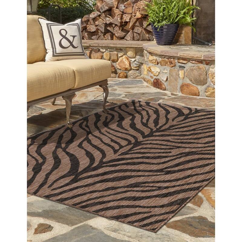 Outdoor Gallery Collection Area Rug
