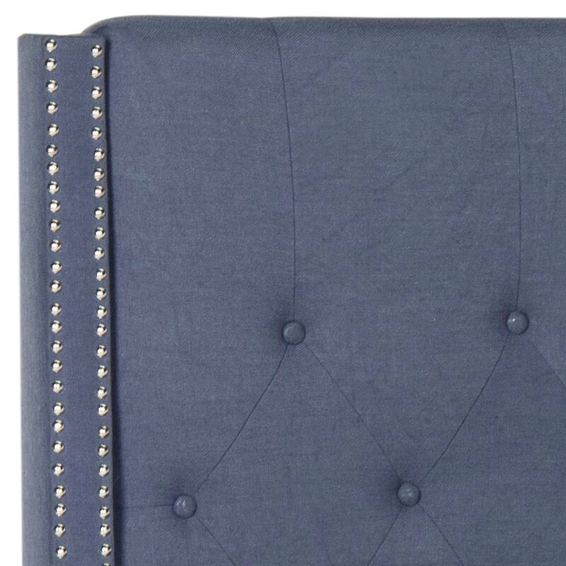 SAFAVIEH Suellen Upholstered Tufted Wingback Bed