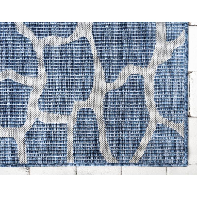 Outdoor Gallery Collection Area Rug