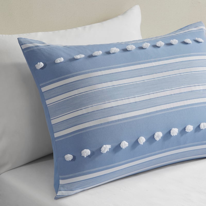 Intelligent Design Cillian Striped Clipped Jacquard Comforter Set