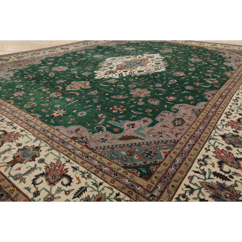 9'2''x11'10'' Hand Knotted Wool Green Pak Persian 300 KPSI Velvety Rug - 9' 2'' x 11' 10''
