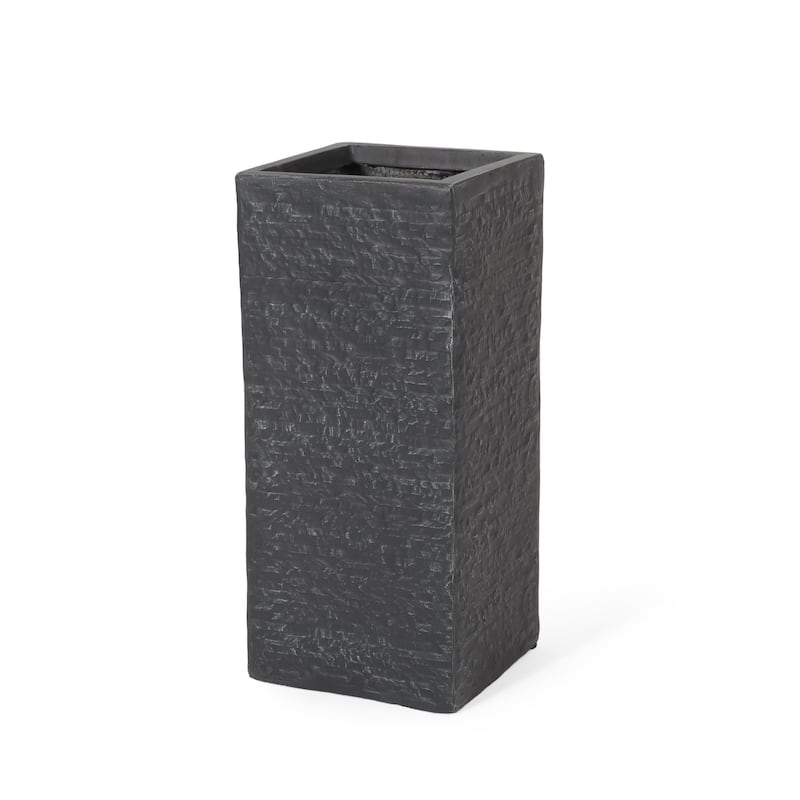 Flower pot，PLANTER，This garden urn planter allows for variation in height in your garden area