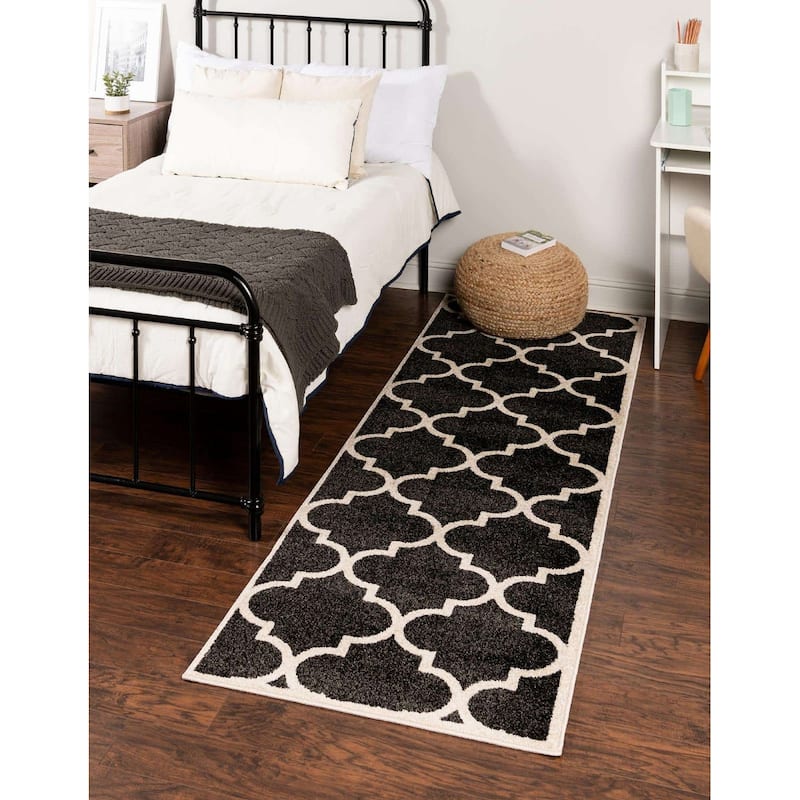 Contemporary Akiva Collection Area Rug