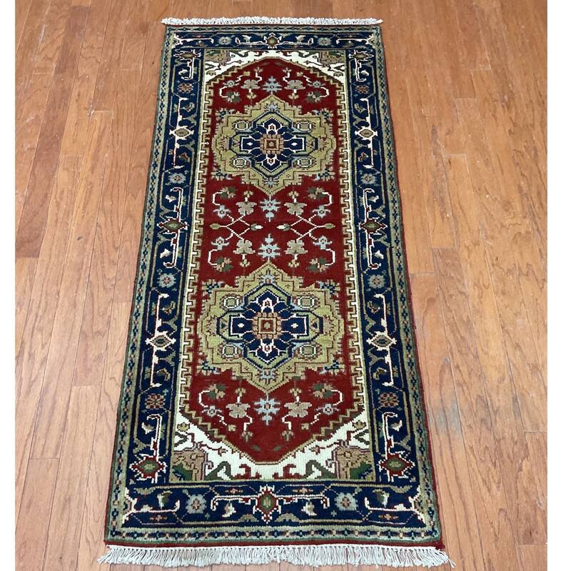 Handmade One-of-a-Kind Heriz Wool Oriental Rug 2'7 x 5'11 - 2.7 x 5.11