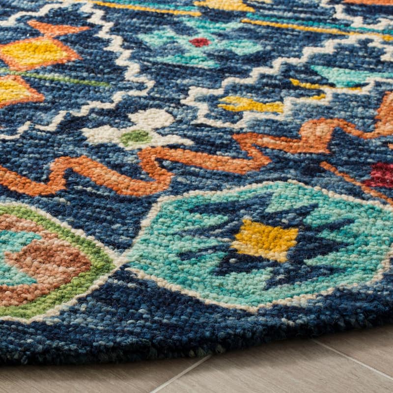 SAFAVIEH, Handmade Aspen Pavica Boho Tribal Wool Rug