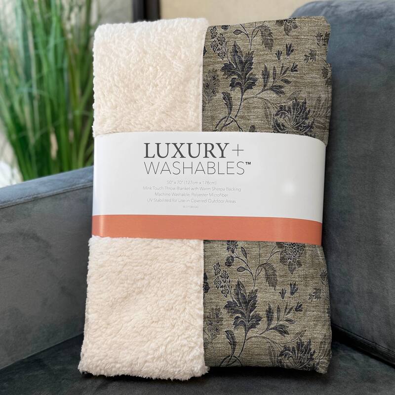 Premium Machine Washable Traditional Floral Sherpa Throw Blanket
