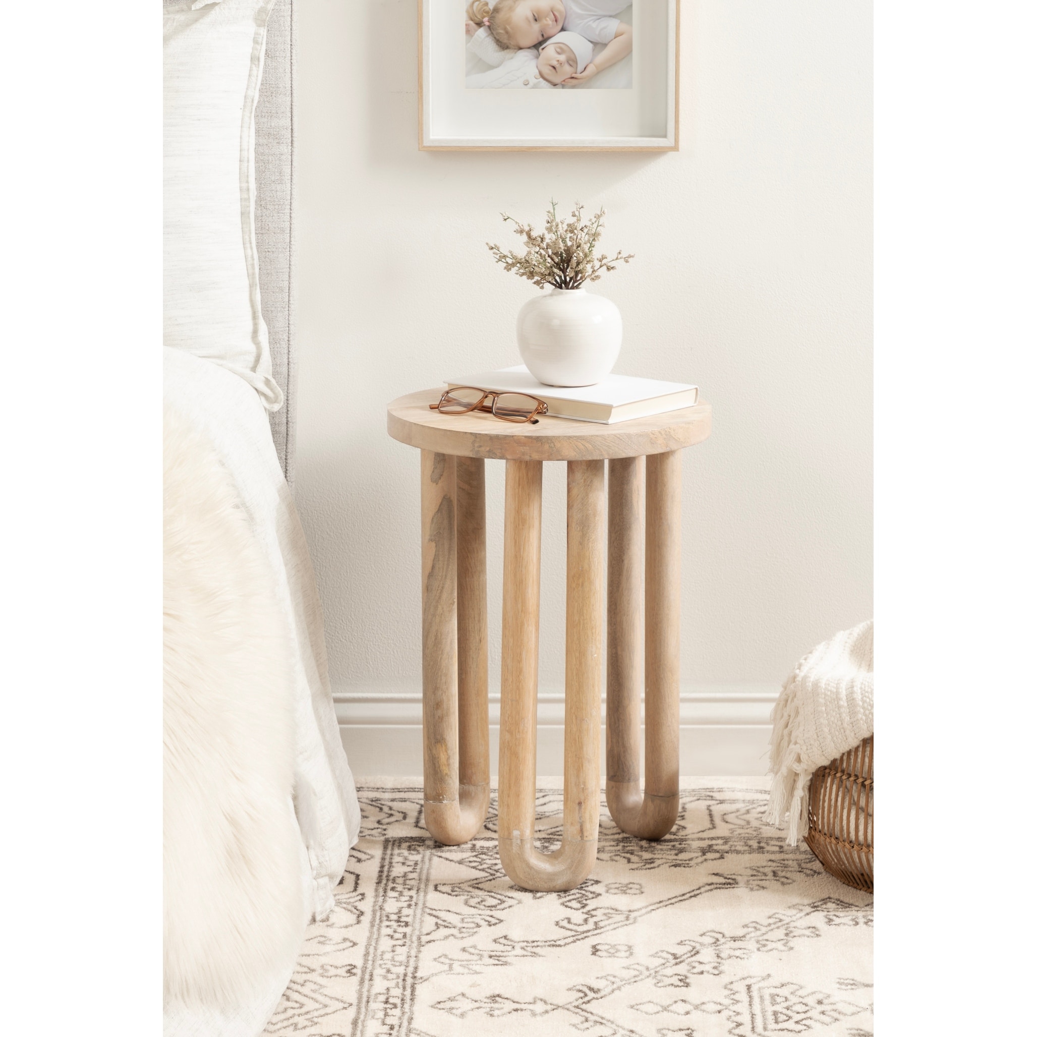 Kate and Laurel Kenzo Wood Side Table