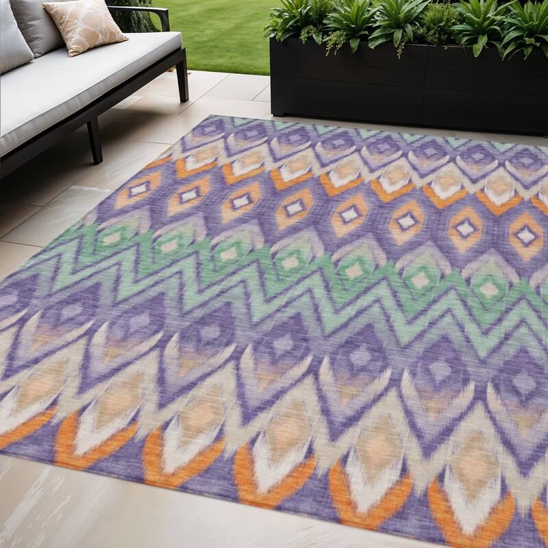 HomeRoots Southwestern Transitional Rectangle Outdoor Rug - 5' X 8'