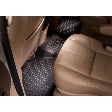 Shop Husky Classic 2004 2010 Infiniti Qx56 2nd Row Black Rear