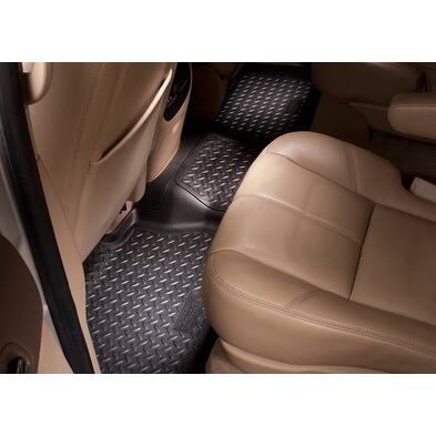 Shop Husky Classic 2007 2014 Chevrolet Suburban 1500 Grey Front