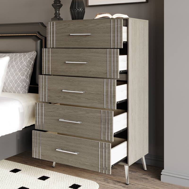 Clayfell Carbajal Bedroom Set