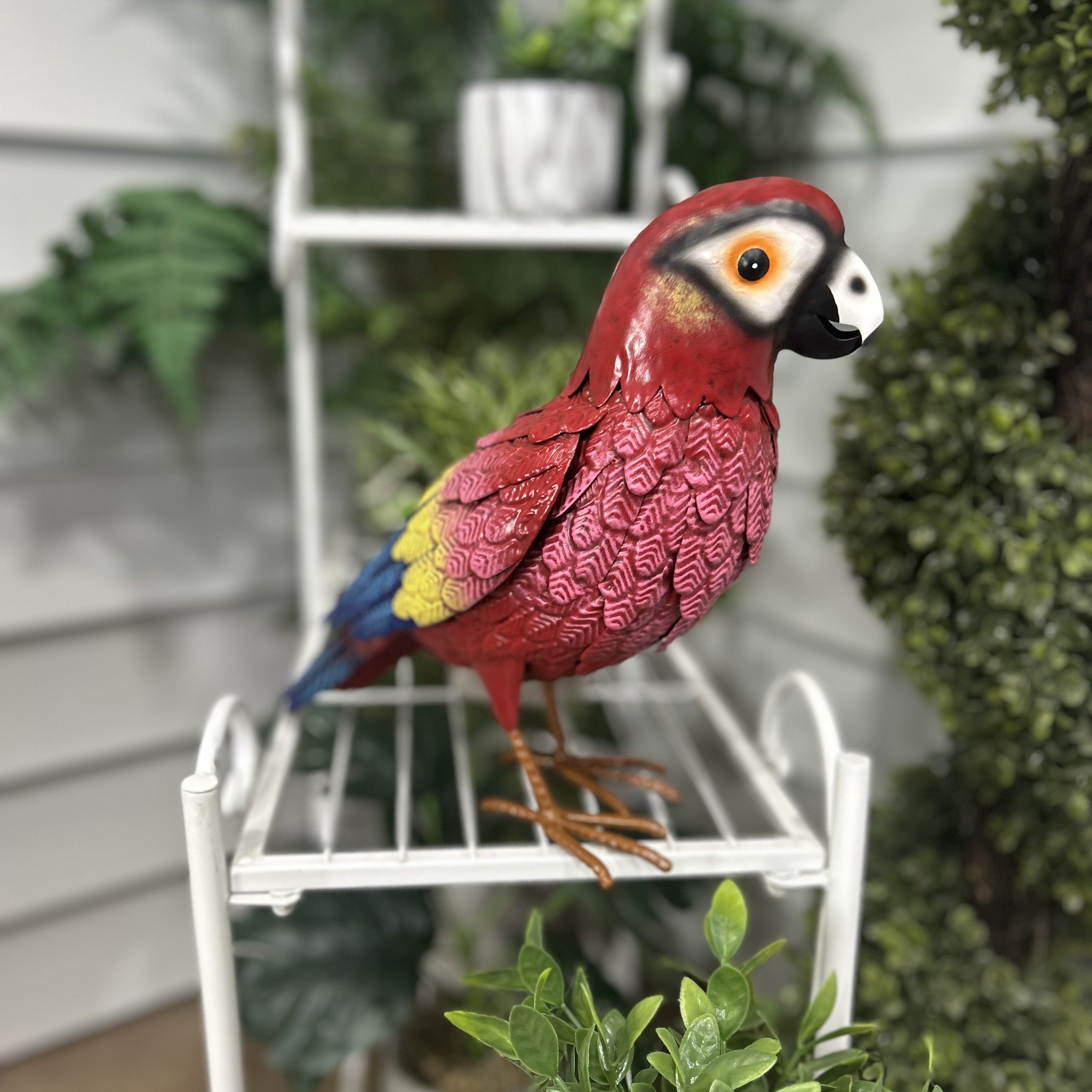 Hi-Line Metal Scarlet Macaw Statue