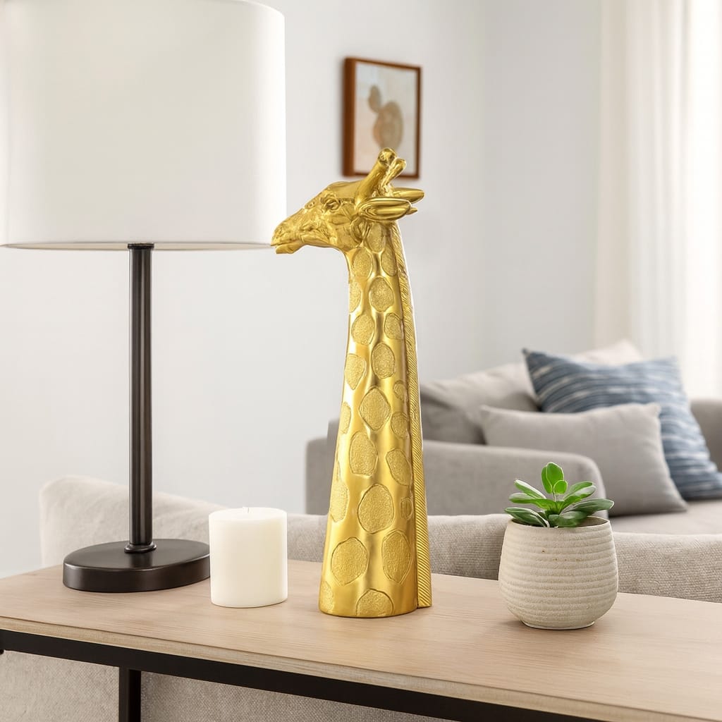 Resin Modern Giraffe Head Figurine Decor - Gold