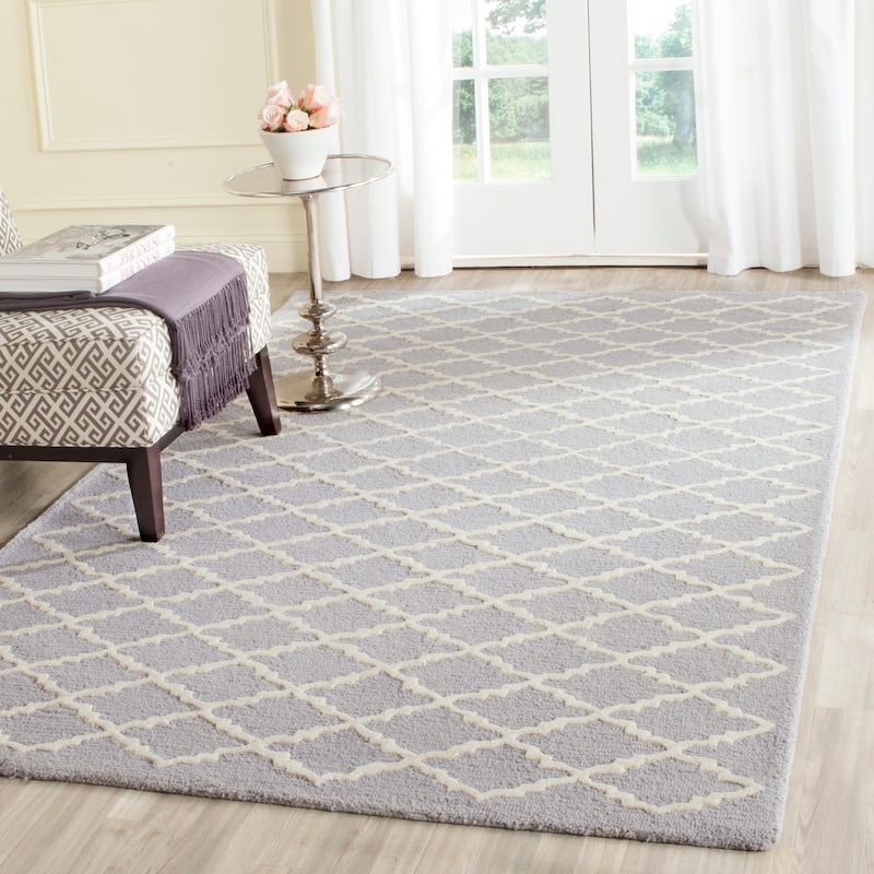 SAFAVIEH, Handmade Cambridge Reny Modern Moroccan Wool Rug - 3' x 5' - Silver/Ivory